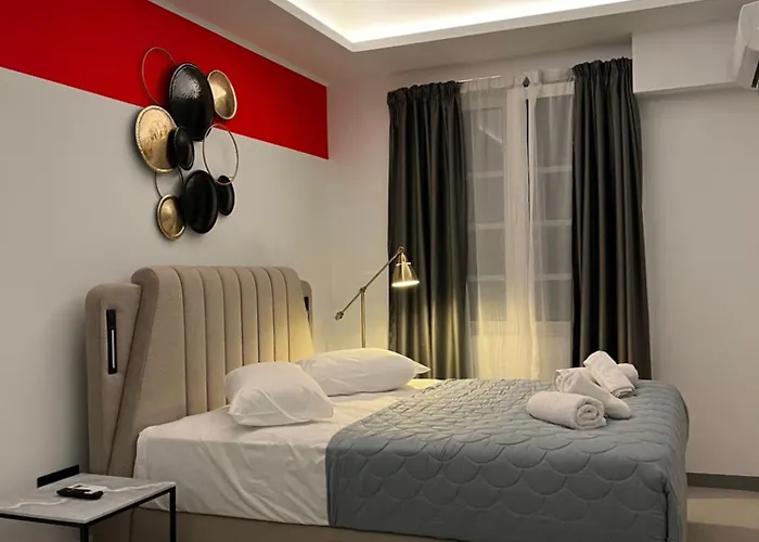 Muses Suite By Zeussuites