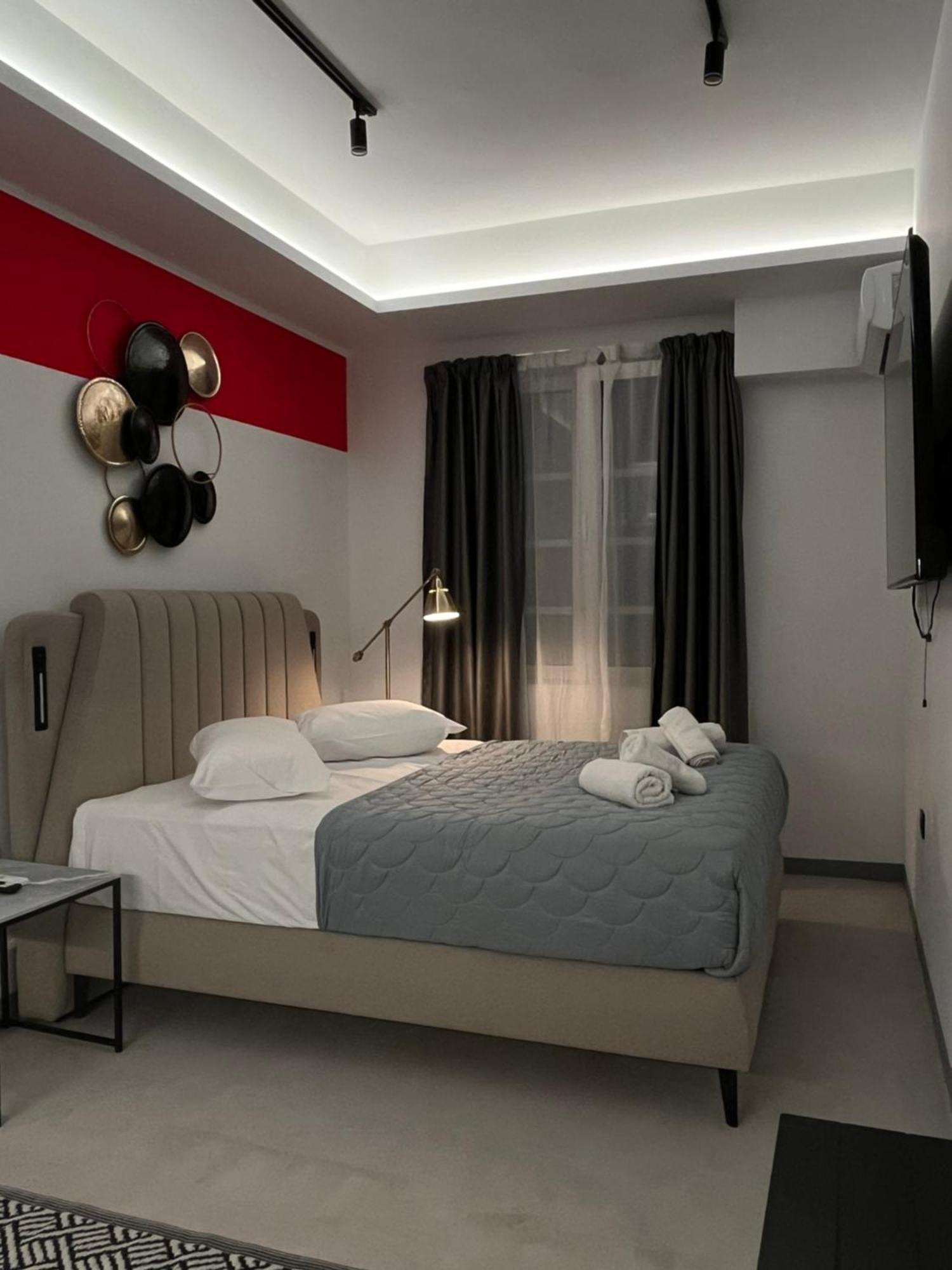 Apartment Muses By Zeus